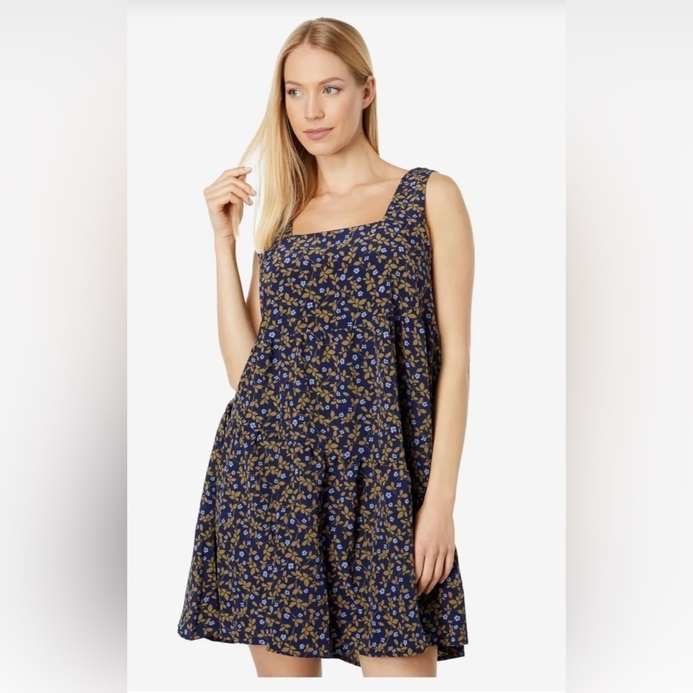 MOON RIVER Women's Printed Tiered Mini babydoll oversized fit XS 
Floral